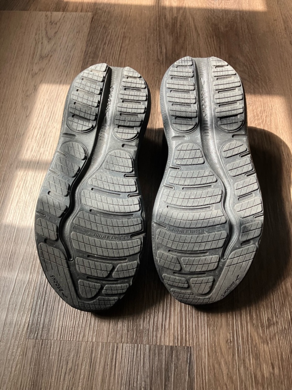 Brooks Ghost 2 Max Athletic Sneakers - Picture 6 of 6